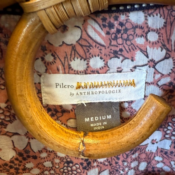 Anthropologie‎ | Pilcro | The Sasha Smocked Boyfriend Button Down Shirt Size M - Picture 9 of 12